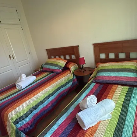 Estupendo Piso Con Piscina, Padel, Tenis Y Golf *